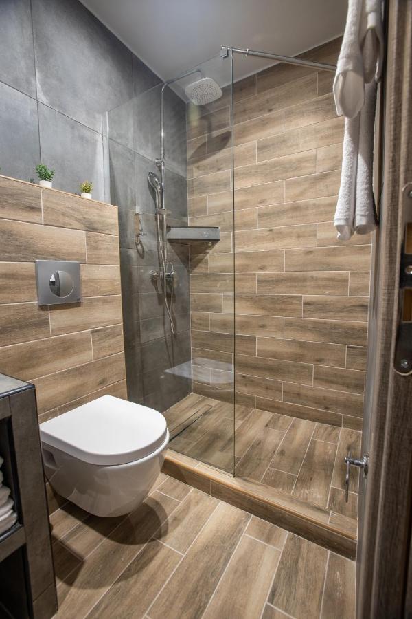 Raise Averof Serviced Apartments Атина Екстериор снимка