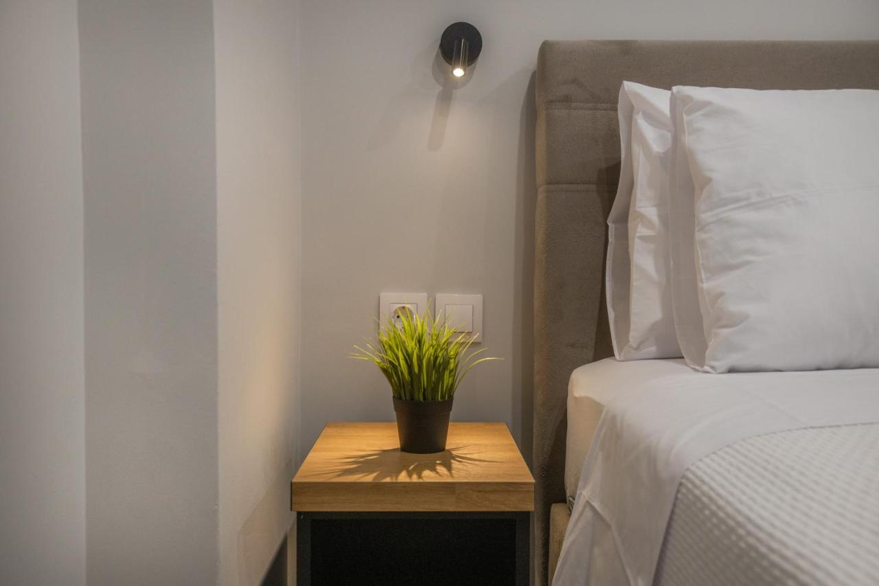 Raise Averof Serviced Apartments Атина Екстериор снимка