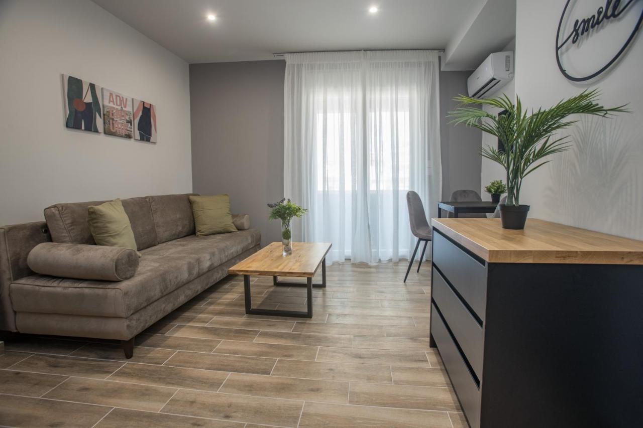 Raise Averof Serviced Apartments Атина Екстериор снимка