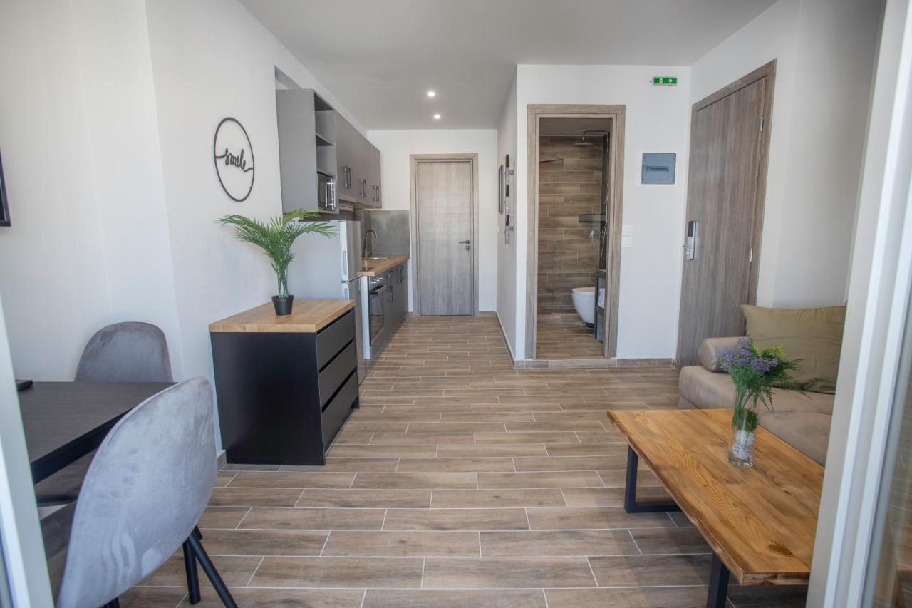 Raise Averof Serviced Apartments Атина Екстериор снимка