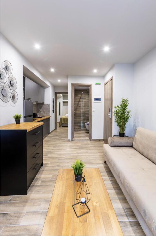 Raise Averof Serviced Apartments Атина Екстериор снимка