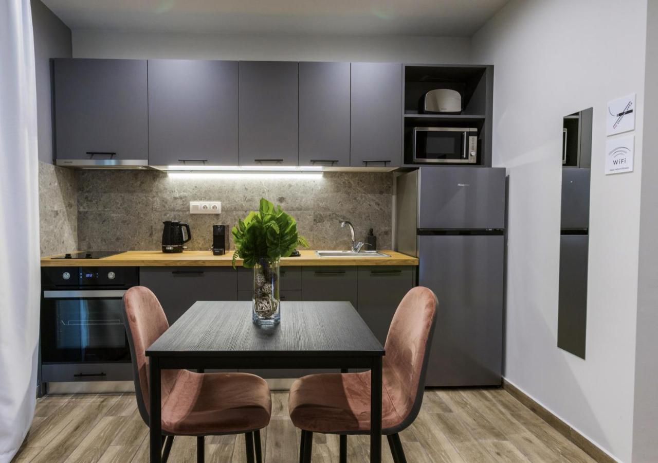 Raise Averof Serviced Apartments Атина Екстериор снимка